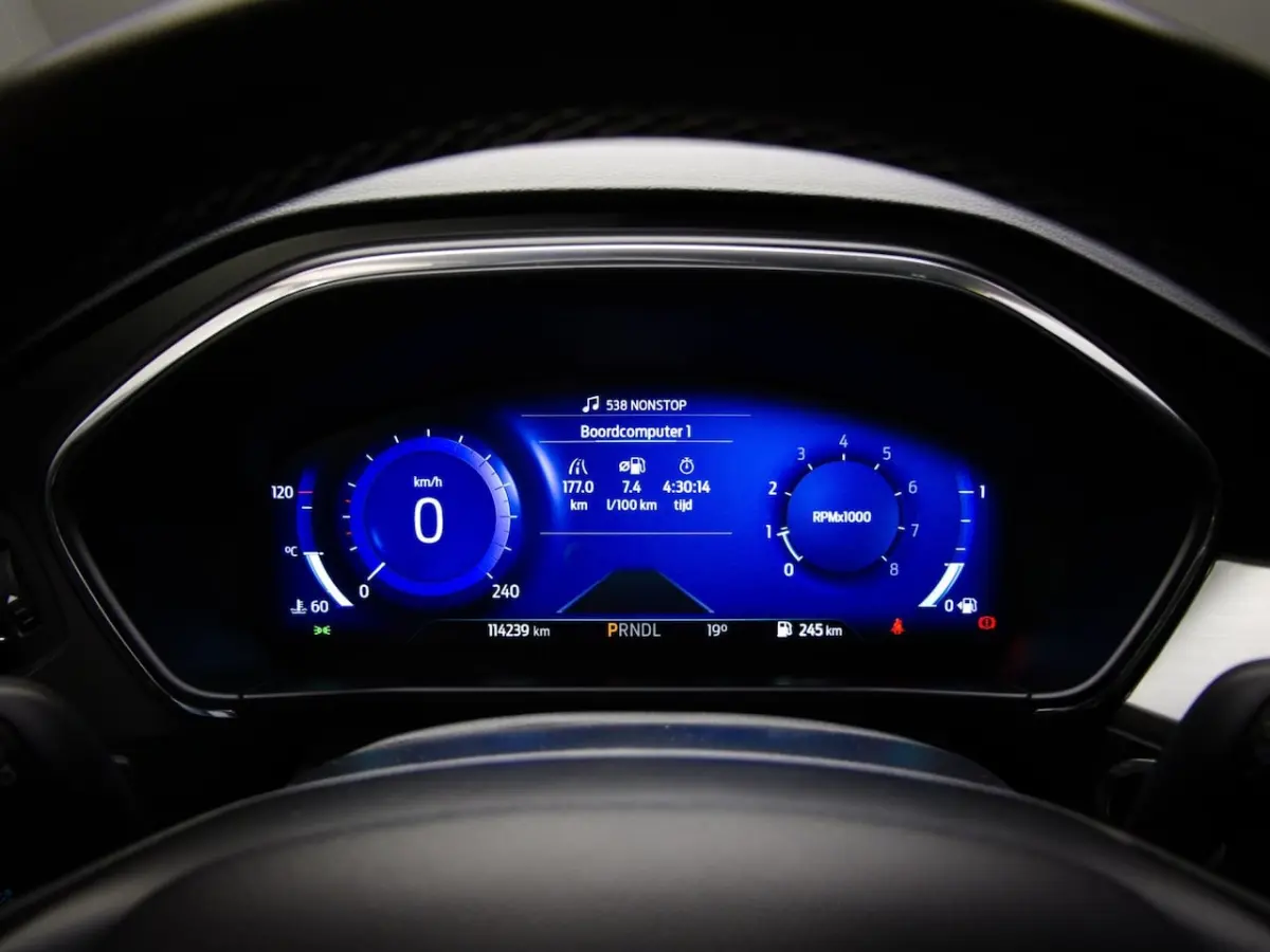 1.0 EcoBoost Hybrid Titanium X (APPLE CARPLAY/ANDROID AUTO, NAVIGATIESYSTEEM, CRUISE CONTR