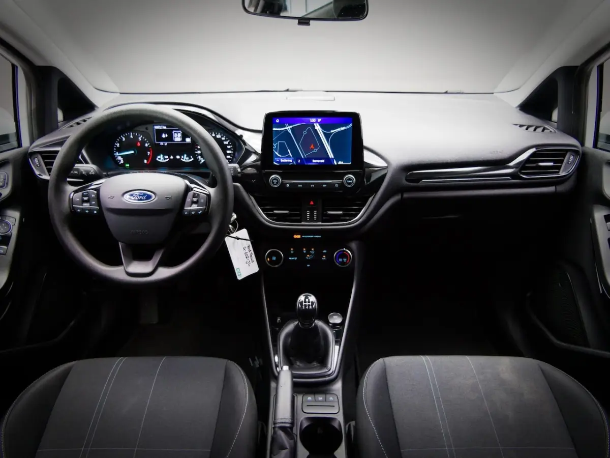 1.1 Trend (APPLE CARPLAY / ANDROID AUTO, NAVIGATIESYSTEEM, CRUISE CONTROL, BLUETOOTH, MULT