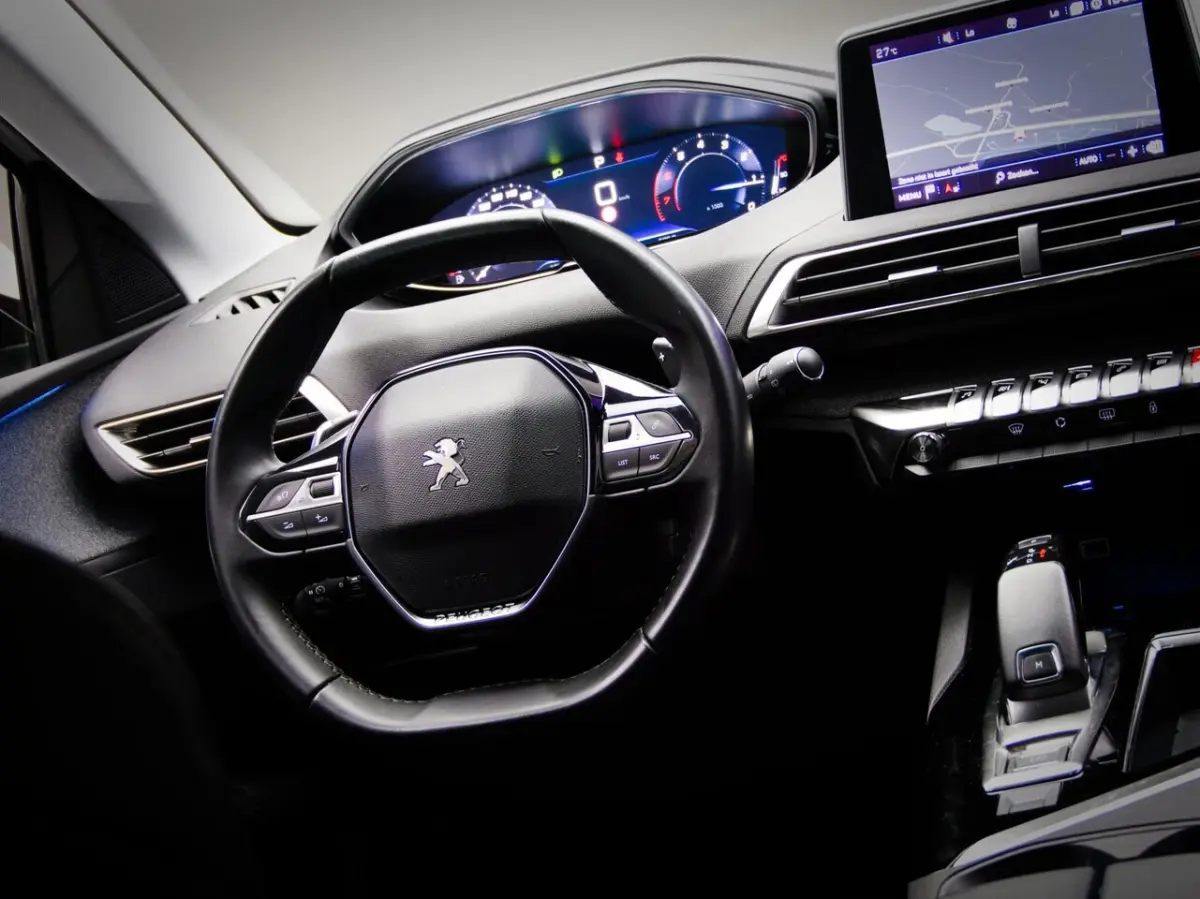 1.2 PureTech Blue Lease Premium (APPLE CARPLAY / ANDROID AUTO, ACHTERUITRIJCAMERA, NAVIGAT