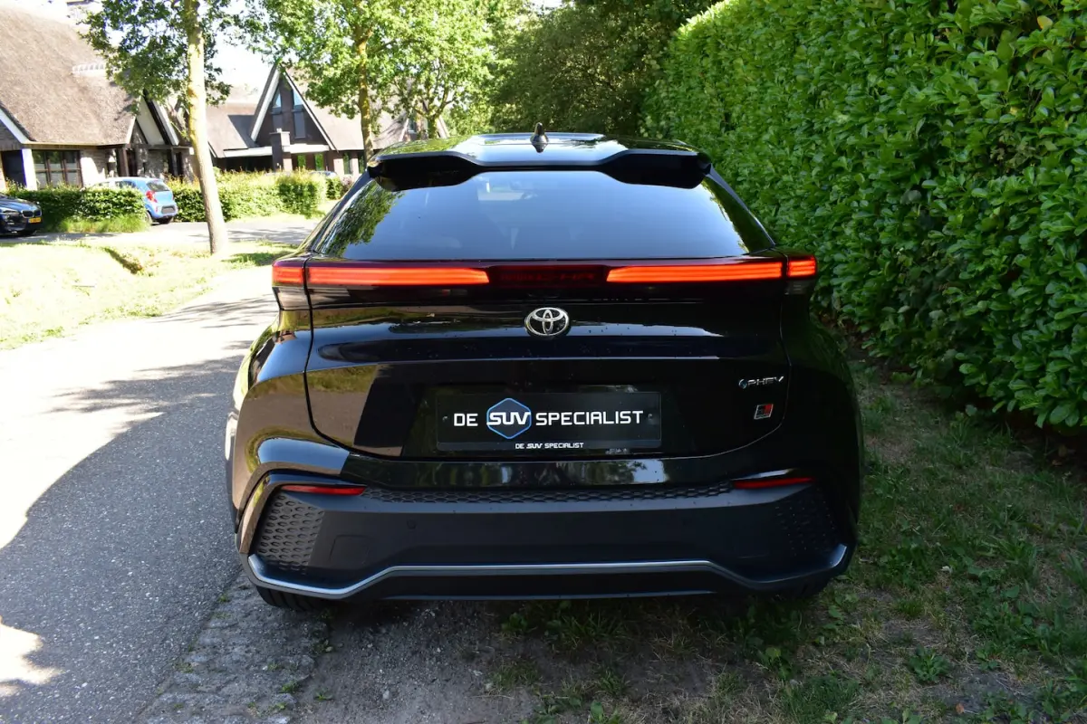 2.0 Plug-in Hybrid 220 GR SPORT PANO FULL