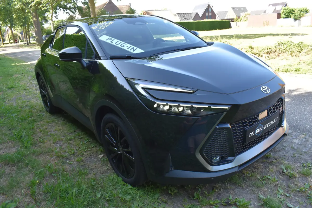 2.0 Plug-in Hybrid 220 GR SPORT PANO FULL