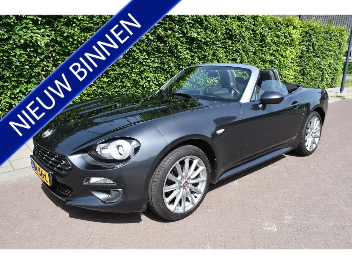 Fiat 124 Spider 2017 Benzine Automatisch leasen