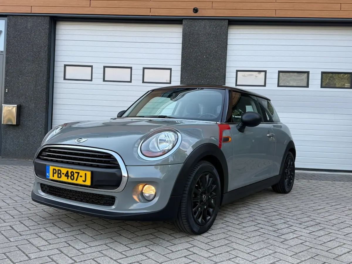 1.2 One Business 1STE EIGENAAR/NAP/NAVI/AIRCO/CRUISE