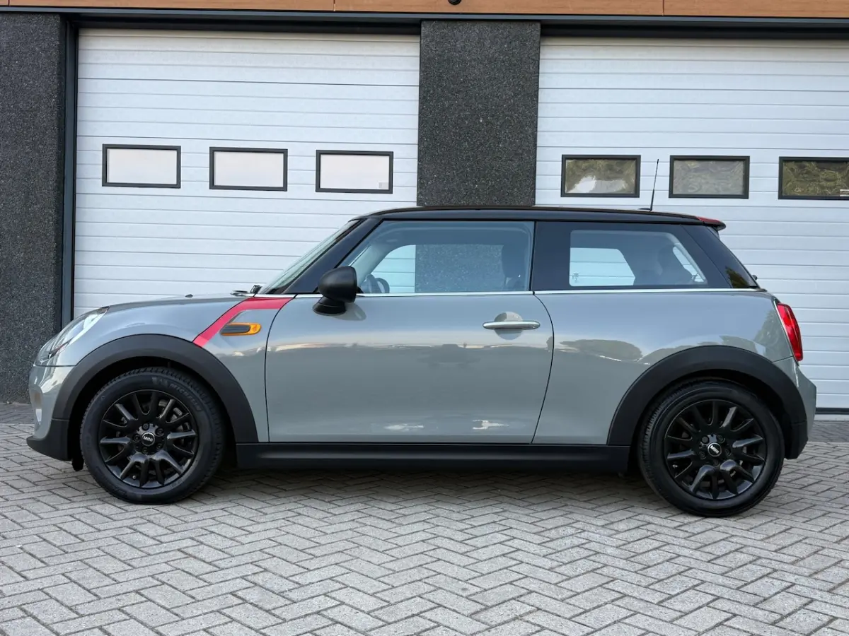 1.2 One Business 1STE EIGENAAR/NAP/NAVI/AIRCO/CRUISE