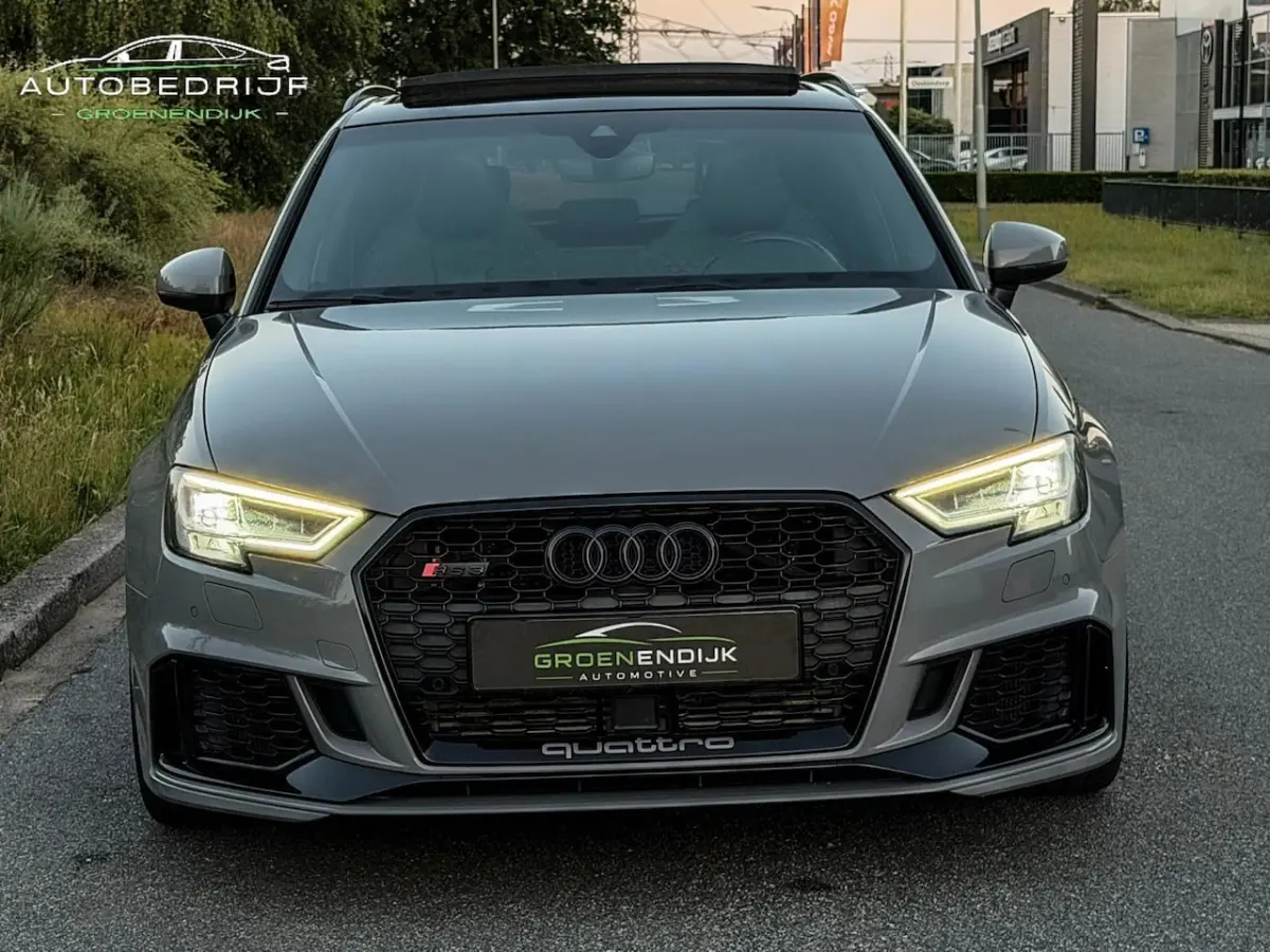 2.5 TFSI RS 3 quattro RS-SEATS CAM PANO PDC