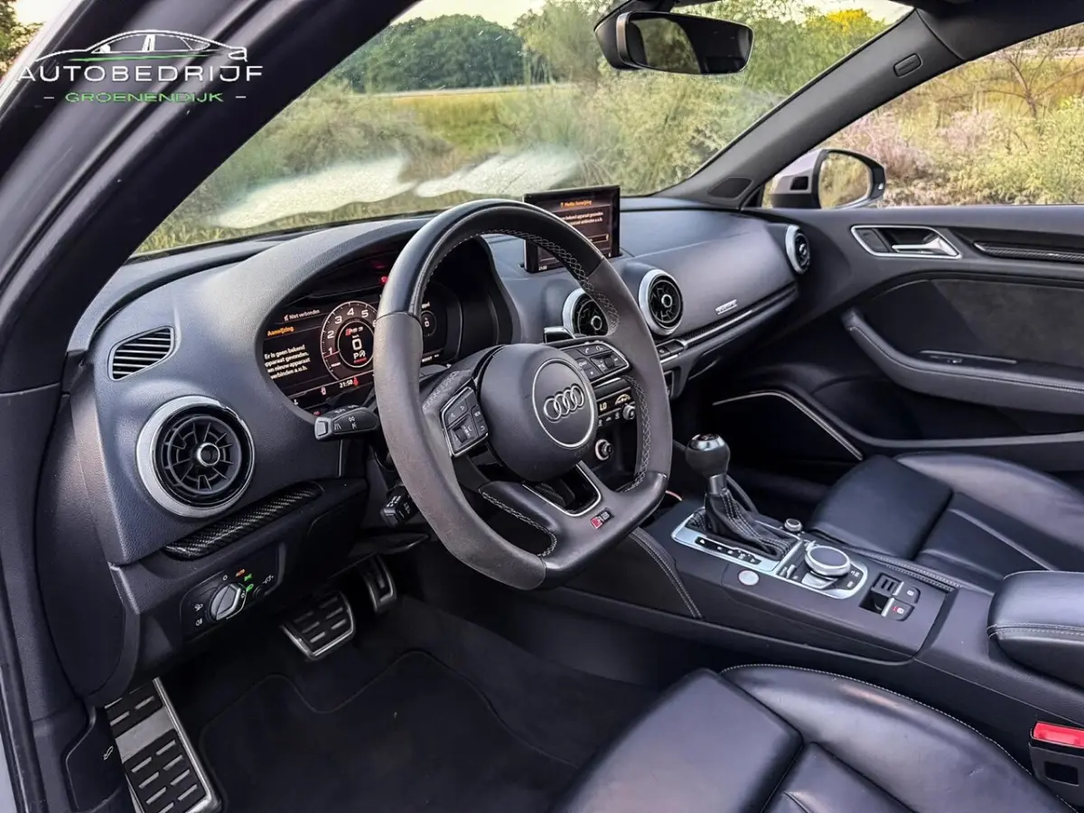 2.5 TFSI RS 3 quattro RS-SEATS CAM PANO PDC
