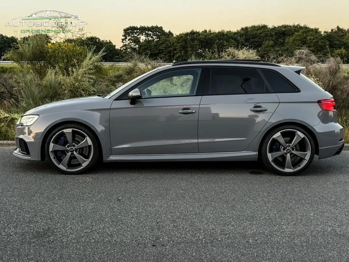 2.5 TFSI RS 3 quattro RS-SEATS CAM PANO PDC