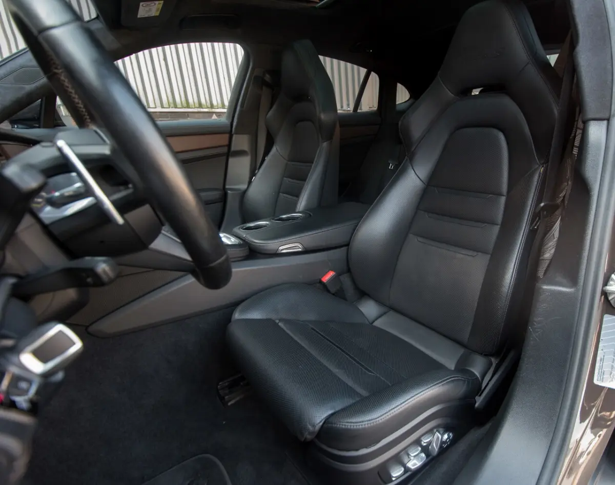 4.0 Turbo S E-Hybrid 700PK|Keramisch|Burmester|