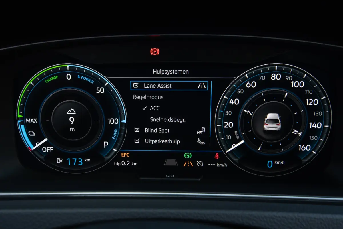 E-DITION Leder/Keyless/Virtual/1e eigenaar/ dealer onderhouden