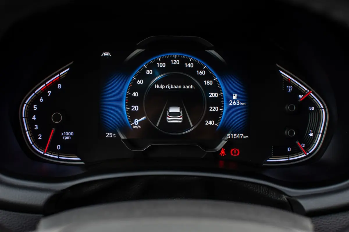 1.0 T-GDi MHEV i-Motion Apple Carplay/Camera