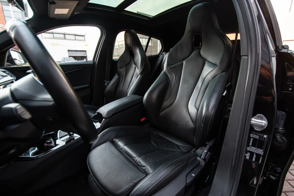 118i High Exe M-Sport HeadUp*Open dak*Leder