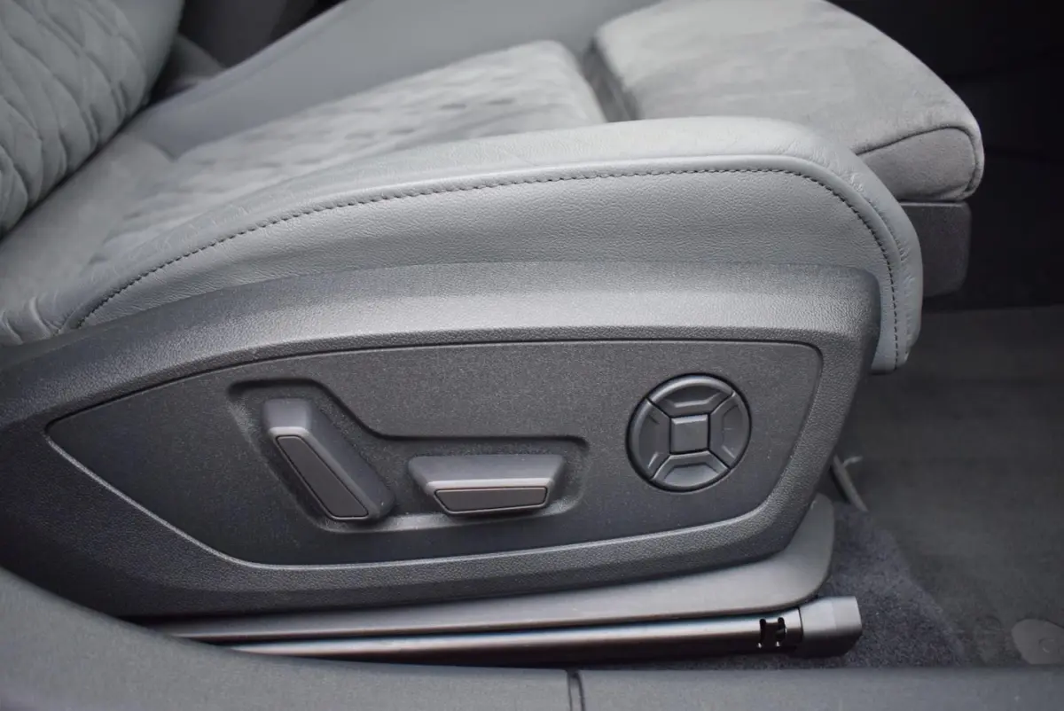 45 TFSI e S-LINE/245PK Competition/AUTOMAAT/PANODAK/ADAP-CRUISE/CARPLAY/HEAD-UP/CAMERA/MAT