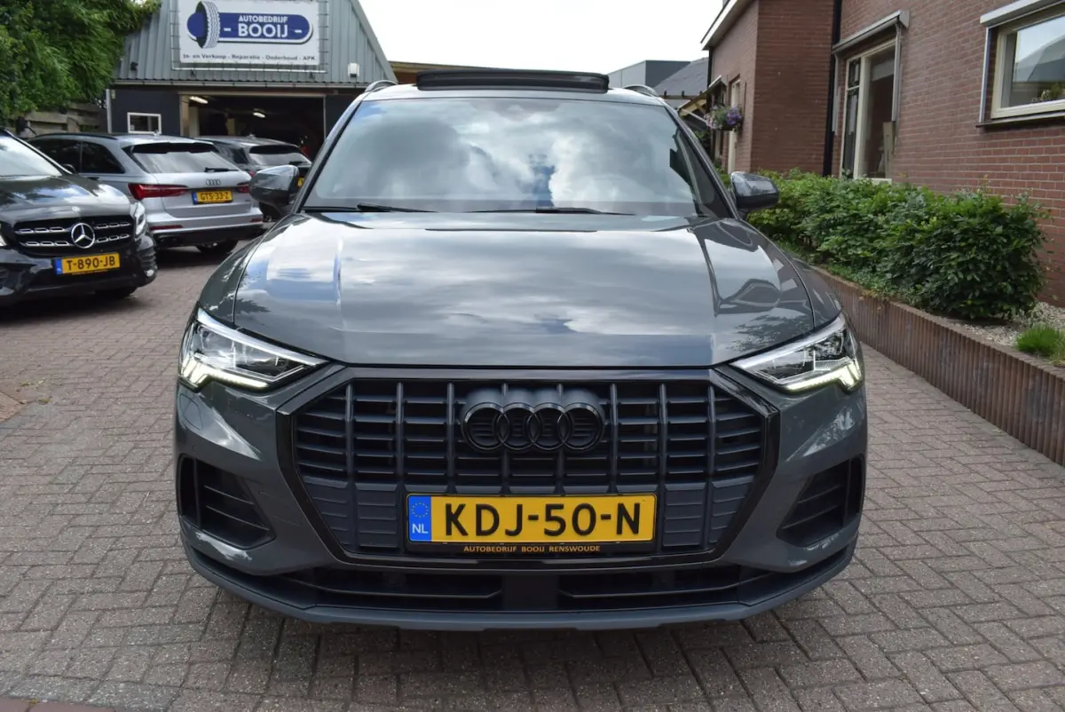 45 TFSI e S-LINE/PANO/ADAP-CRUISE/CARPLAY/CAMERA/MATRIX/SFEER/19 INCH