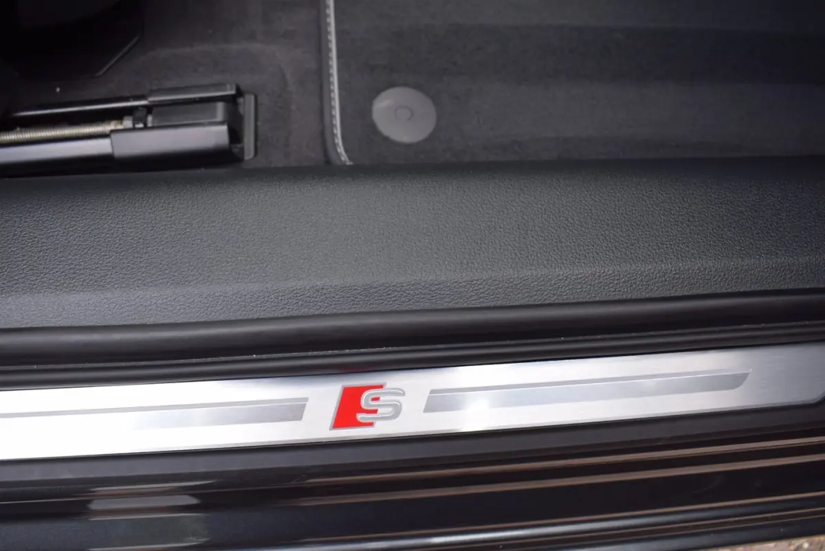 55 TFSI e quattro S-LINE Competition AUTOM/ADAP CRUISE/PANO/LEDER/HUD/AIRCO-ECC/CAMERA/MAT