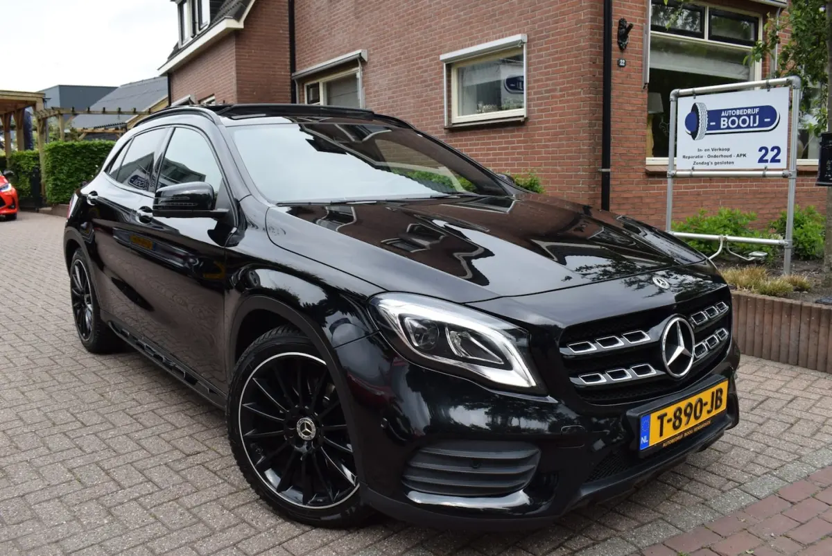250 Premium Plus AMG-LINE /AUTOM/PANO DAK/CRUISE/AIRCO-ECC/CAMERA 360 GR/XENON/LMW 19 "/ST