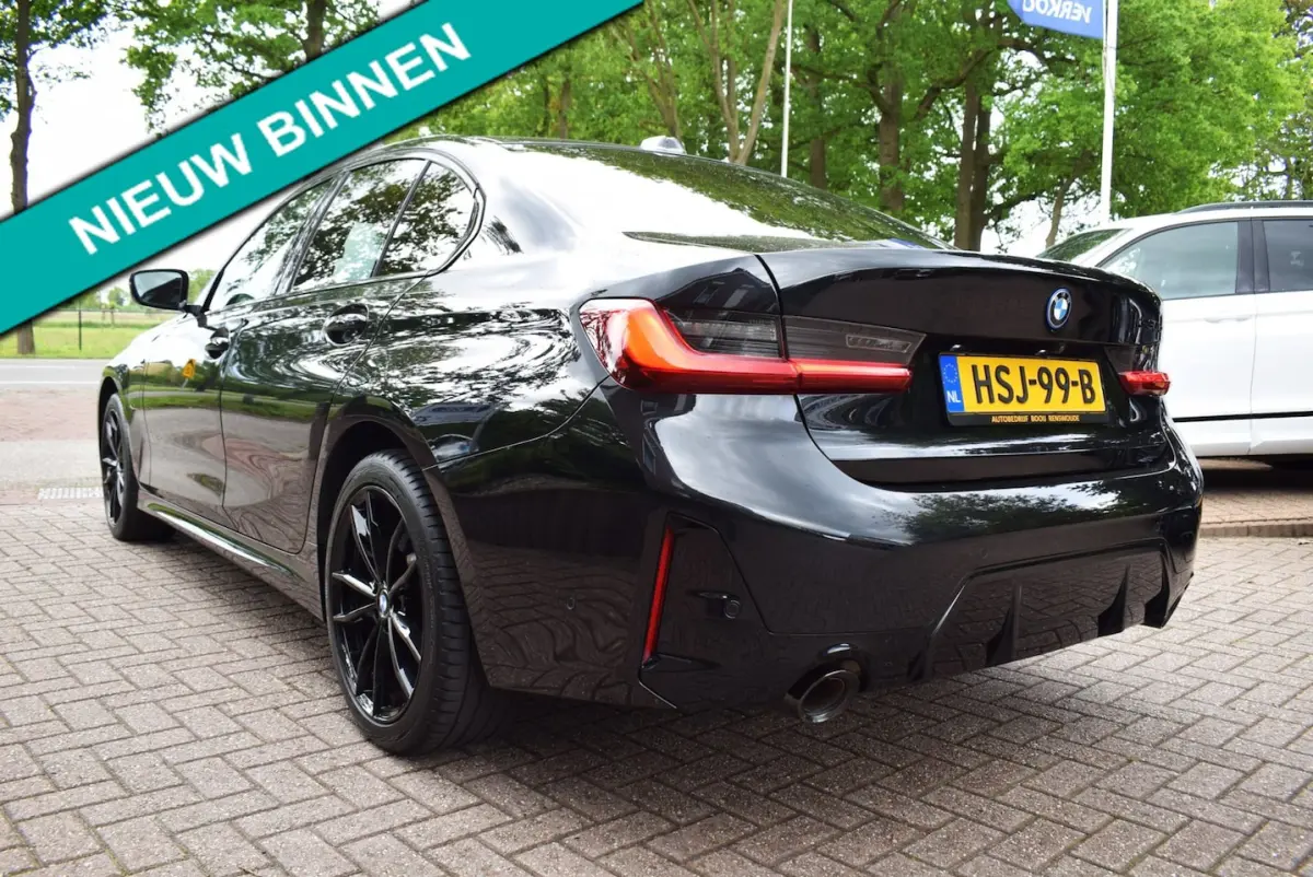 330e M-PAKKET/OPEN DAK /HEAD-UP/CAMERA/CARPLAY/SFEERVERLICHTING/LASER/MEMORY/BJ 2024