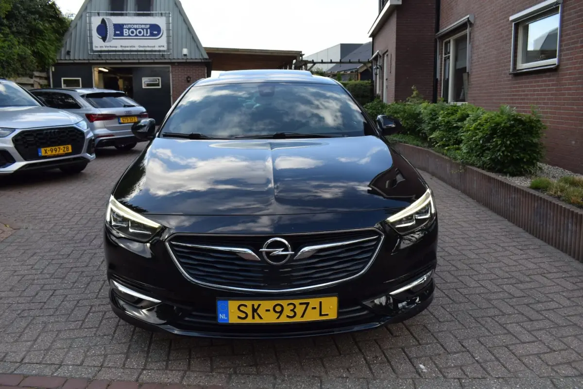 1.5 Turbo Exclusive AUTOM/PANO DAK/ADAP CRUISE/CARPLAY/CAMERA/LEDER//NL-AUTO/STOEL STUUR A