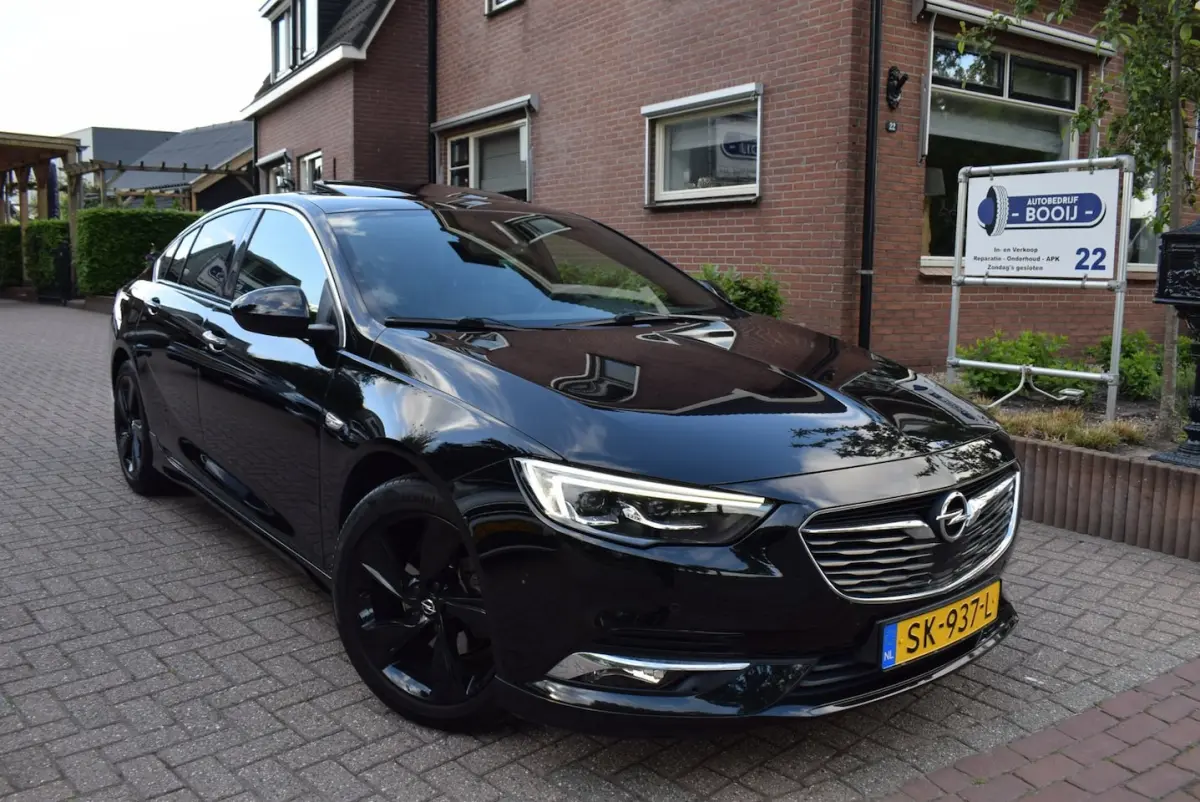 1.5 Turbo Exclusive AUTOM/PANO DAK/ADAP CRUISE/CARPLAY/CAMERA/LEDER//NL-AUTO/STOEL STUUR A