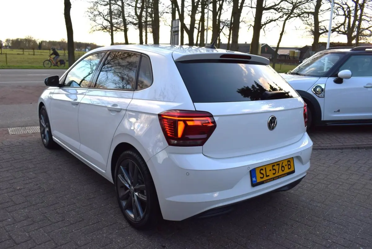 TSI 116PK Highline XENON-LED/NAVI/ADAP CRUISE/CARPLAY/AIRCO-ECC/CAMERA/BLUETOOTH/NL-AUTO/6
