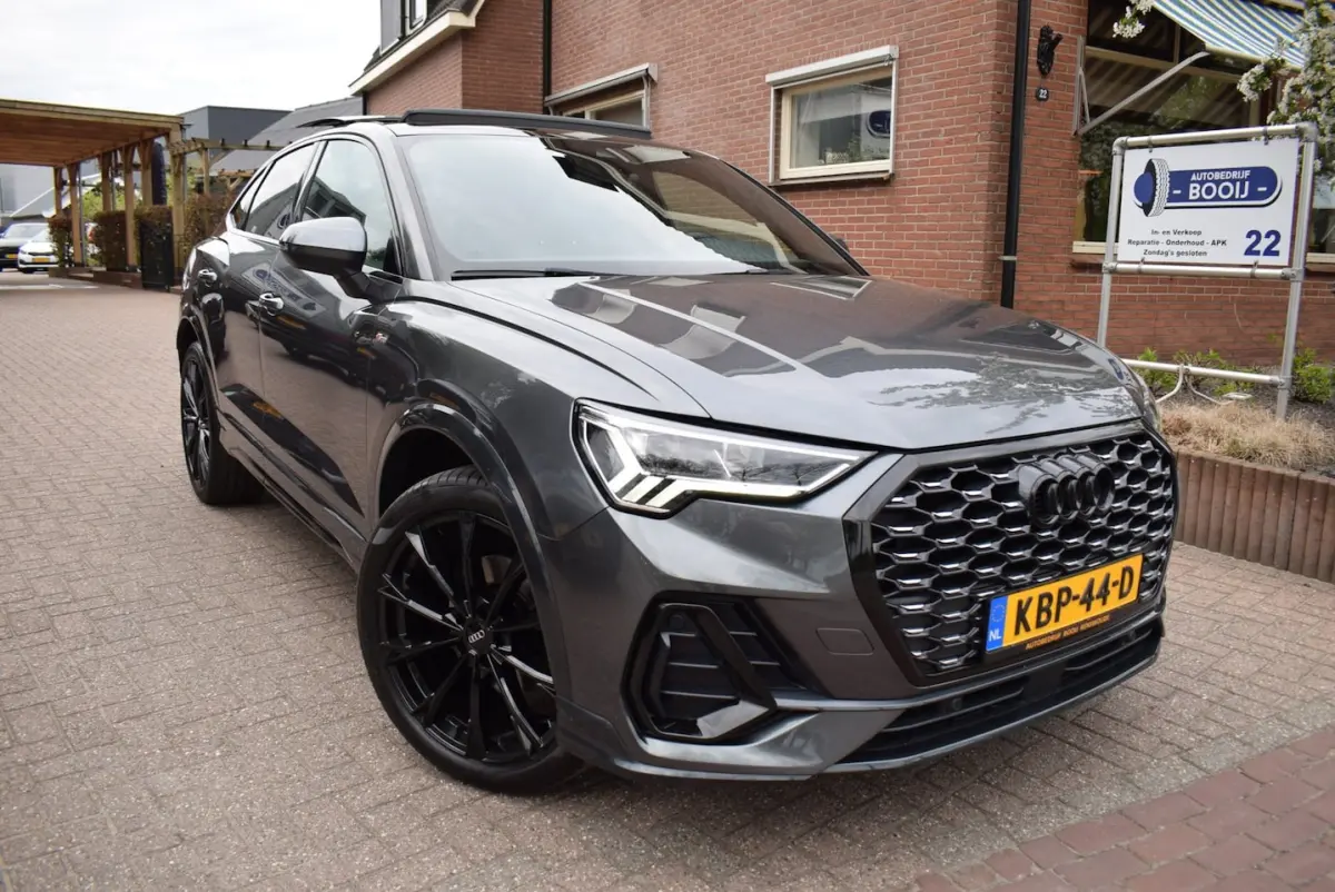 35 TFSI S-LINE AUTOM/PANO DAK/LEDER/NAVI/CARPLAY/CAMERA/CRUISE/AIRCO-ECC/BLUETOOTH/TREKH/P