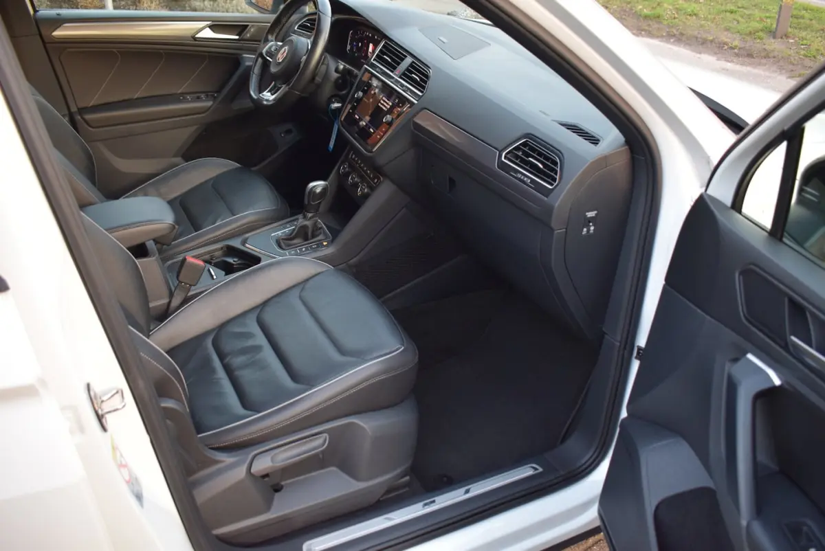 1.5 TSI ACT 3 X R-LINE AUTOM/PANO DAK/AIRCO-ECC/ADAP CRUISE/LEDER/MEMORY/CAMERA/NAVI/CARPL