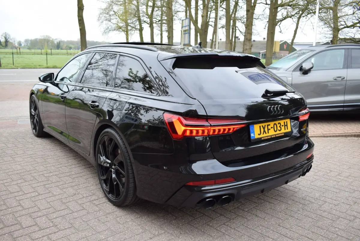 55 TFSI e quattro Pro Competition S LINE/367PK/PANO DAK /ADAP CRUISE/CARPLAY/NAVI/TREKH/ST