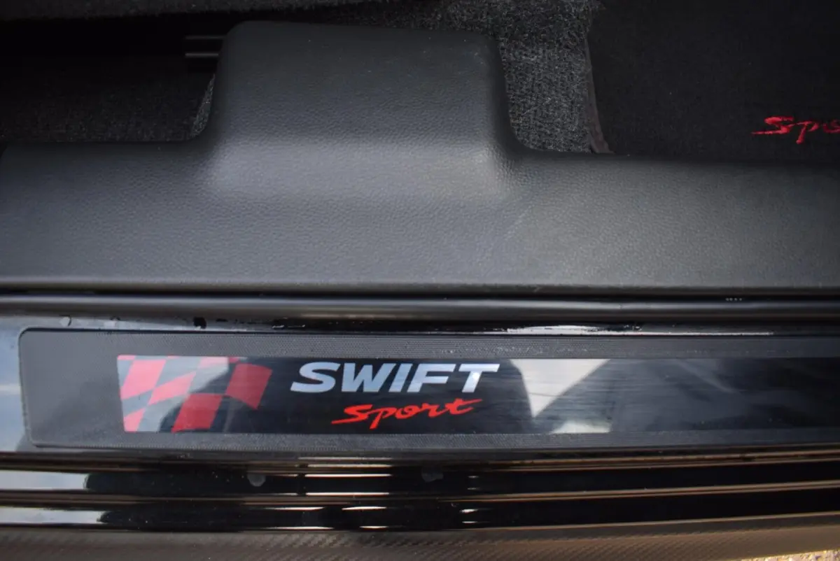 1.4 Sport Smart Hybrid NAVI/ADAP CRUISE/AIRCO-ECC/PDC/NL AUTO/CAMERA/BLUETOOTH/XENON/KEYLE