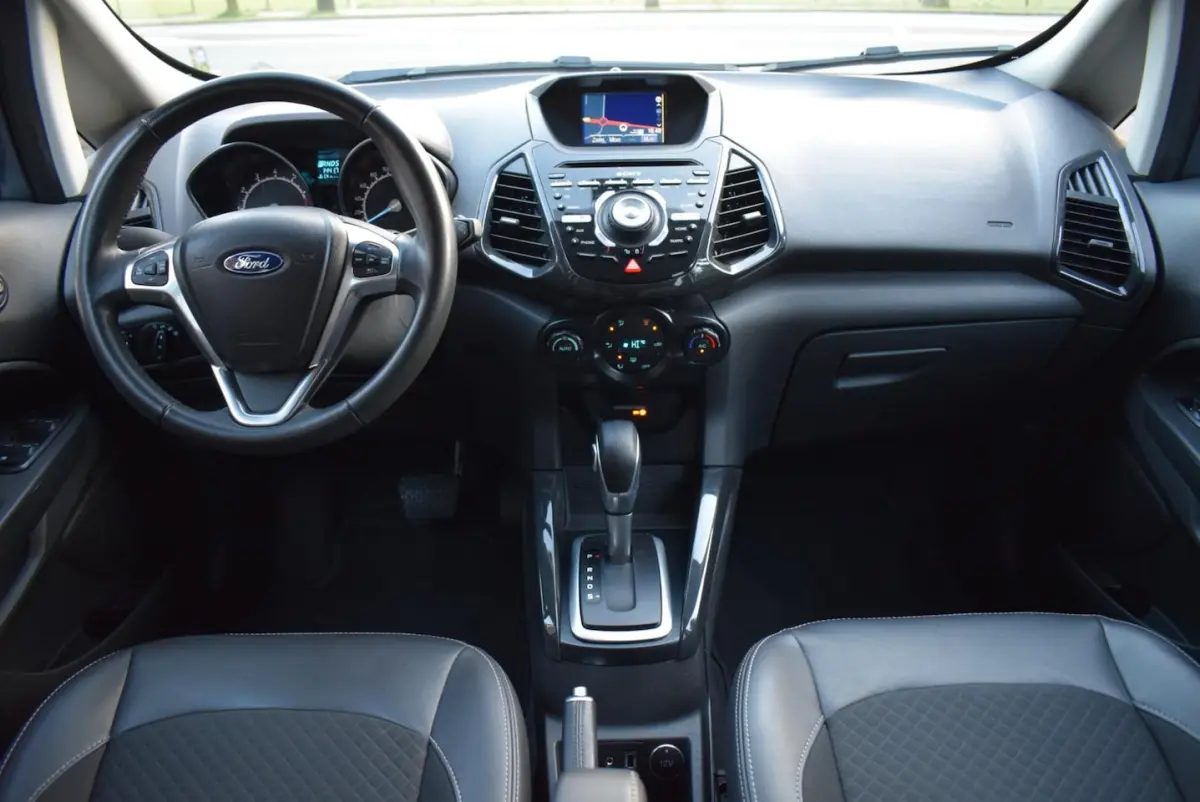 1.5 Ti-VCT Titanium AUTOMAAT/NAVI/CRUISE-CONTROL/AIRCO-ECC/TREKHAAK/PDC/KEYLESS/BLUETOOTH