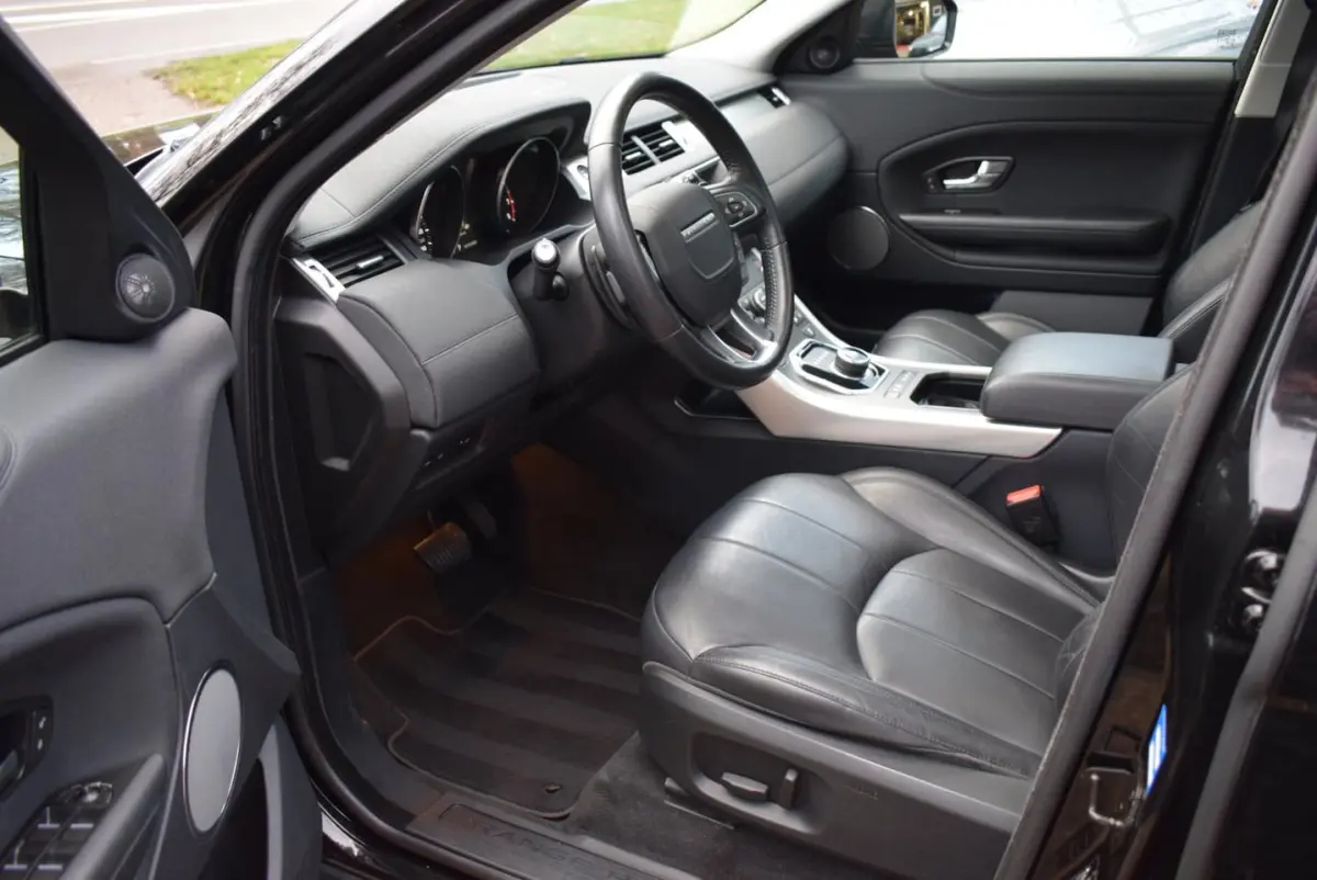 2.0 Si4 SE Dynamic AUTOM/NAVI/CRUISE/PANO/PDC V+A/CAMERA/LEDER/BLUETOOTH/LMW 18"/STUUR EN