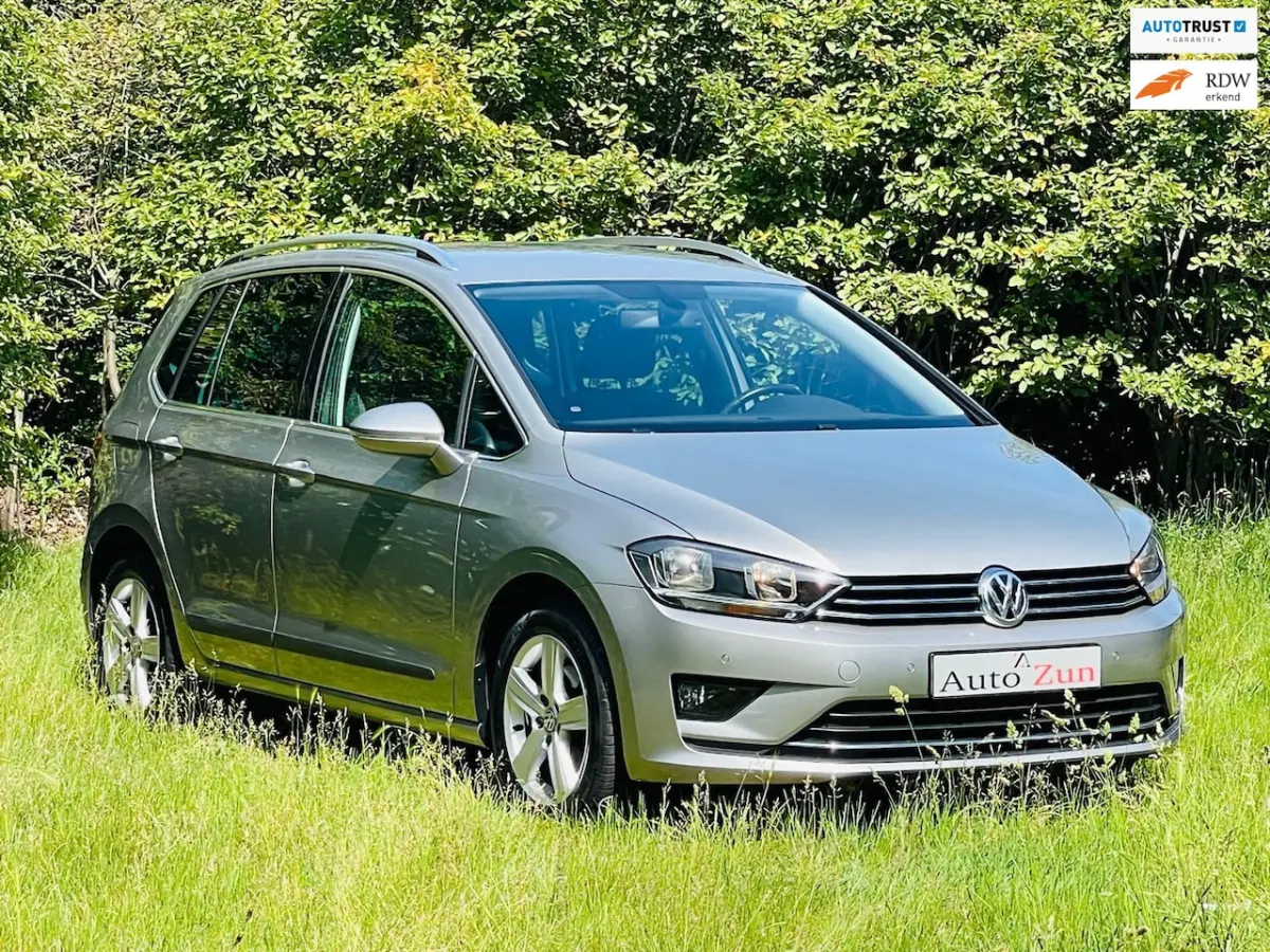 Volkswagen Golf Sportsvan 2015 Benzine Handgeschakeld leasen
