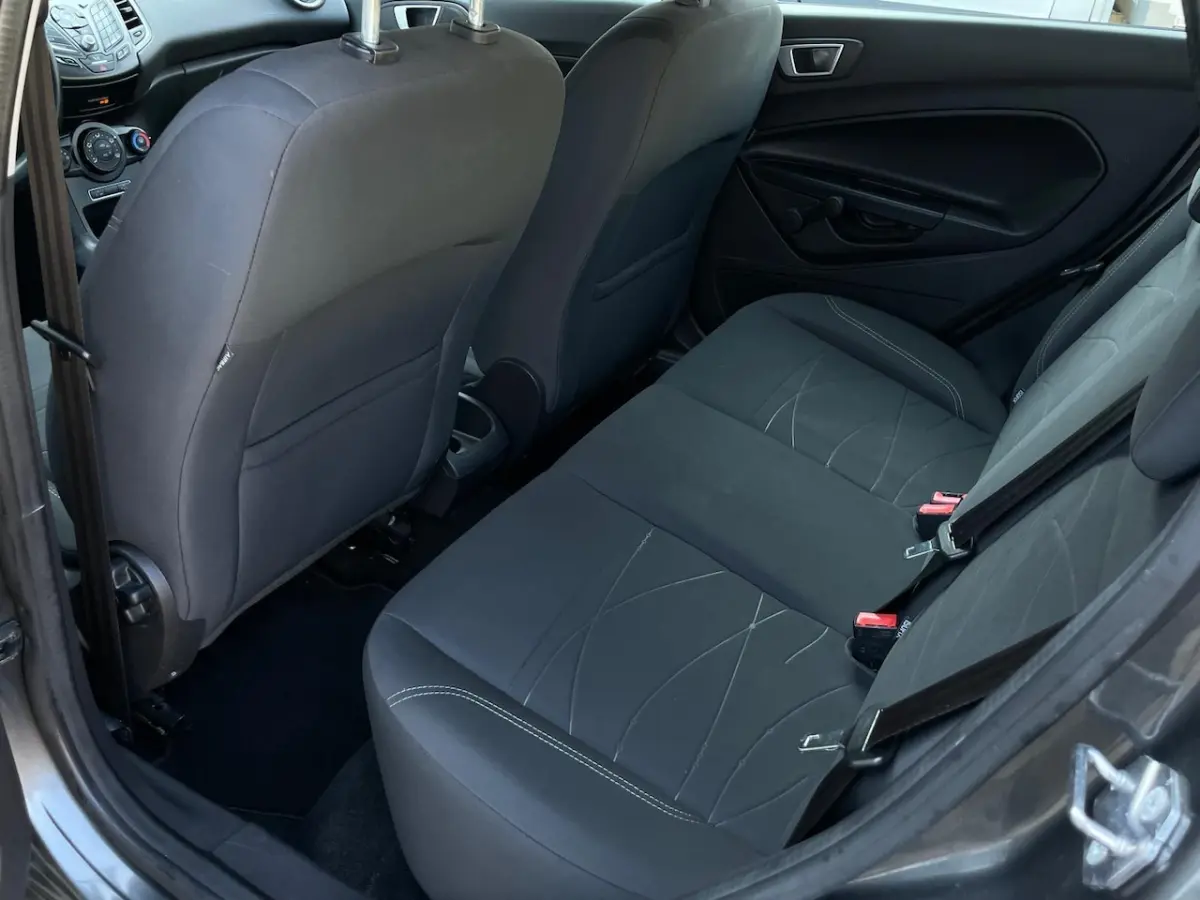 1.0 Style Ultimate/Airco/Navi/PDC/NL Auto