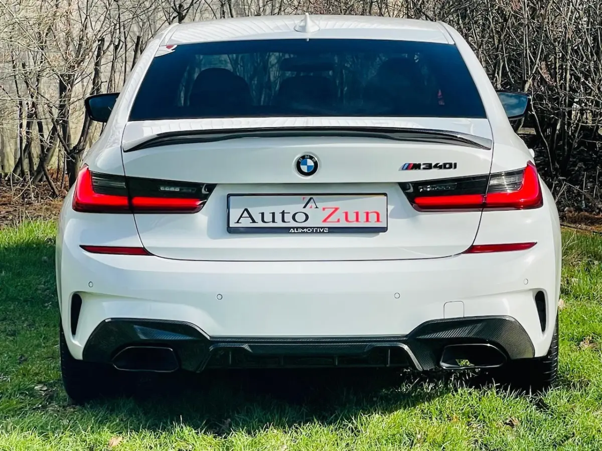 320i Business Edition M Sport pakket Automaat Navi CarPlay Carbon pakket/NL Auto