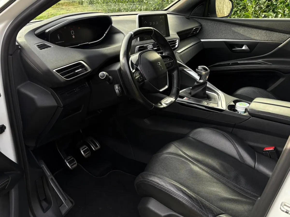 1.2 PureTech GT-Line/Leer/7 Pers NL Auto