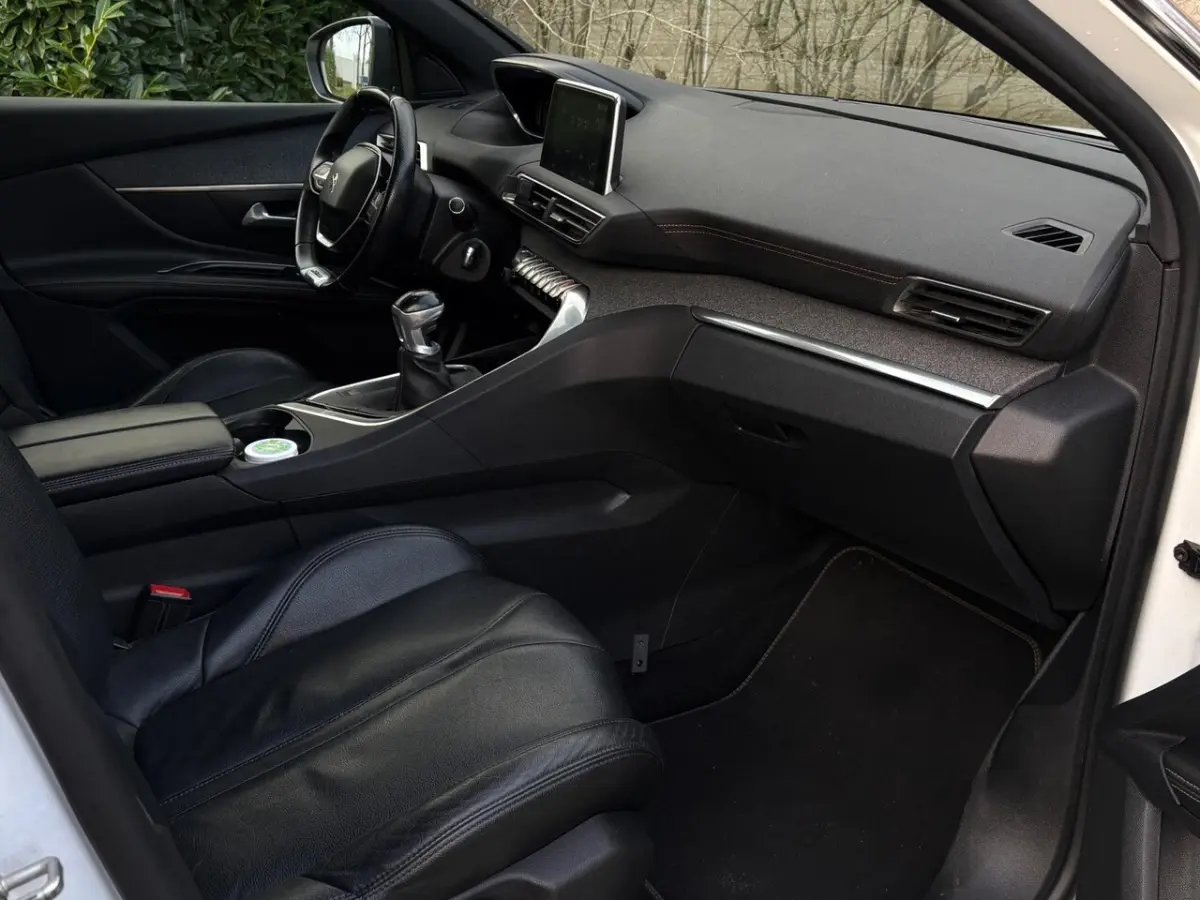 1.2 PureTech GT-Line/Leer/7 Pers NL Auto