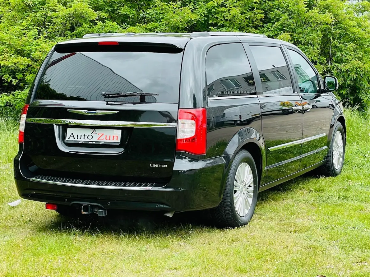 Limited Edition 3.6 V6 Stow&Go/3XTV/DVD