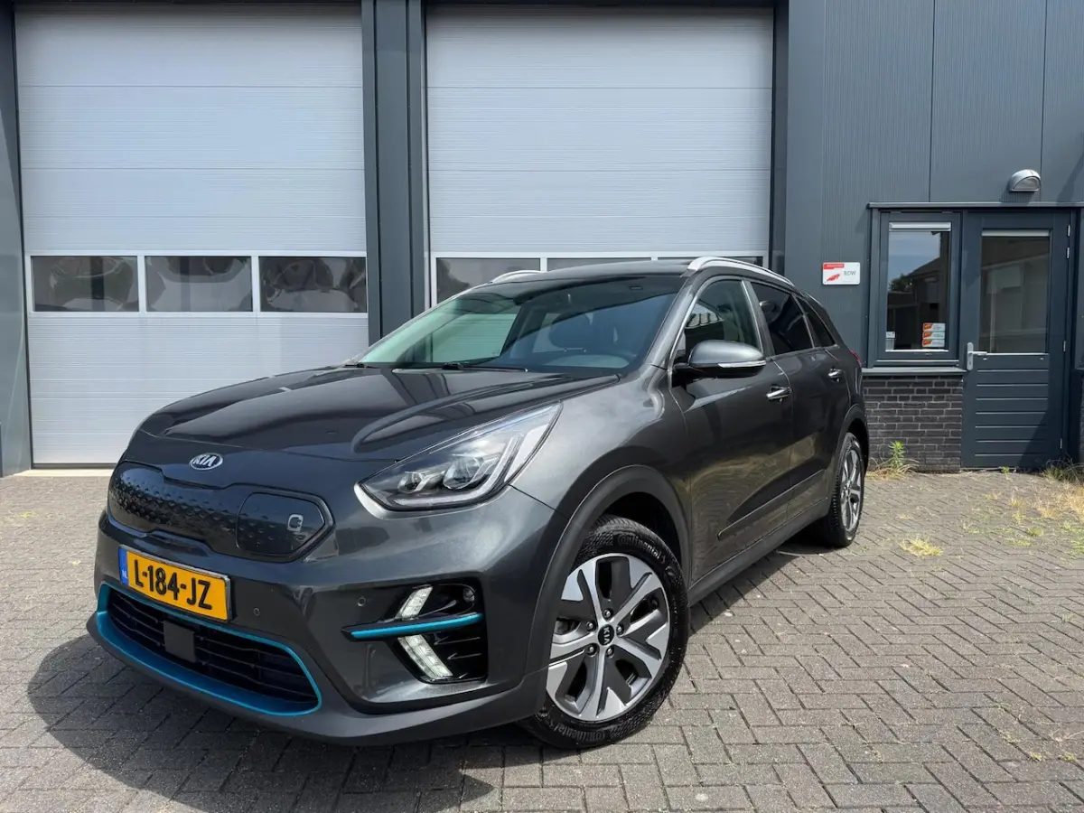 DynamicPlusLine 39 kWh 100% SoH [ Open dak | Stoel & stuur VW | Achteruitrijcamera | Carpl