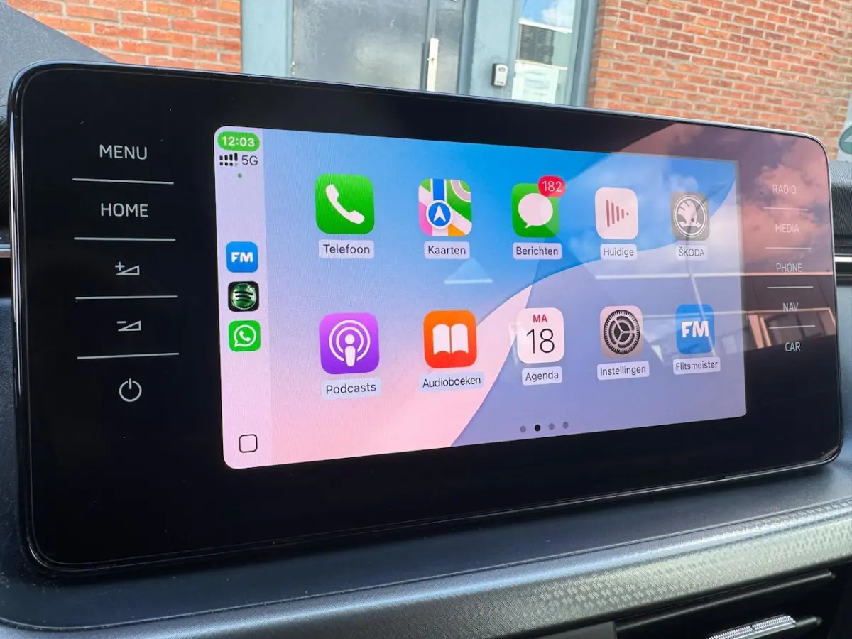 1.0 TSI Business Edition [Stuur & Stoel VW | Sound System | Draadloos laden | Dealer OH |
