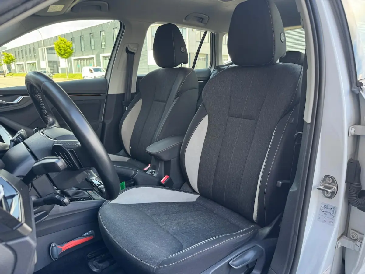 1.0 TSI Business Edition [Stuur & Stoel VW | Sound System | Draadloos laden | Dealer OH |