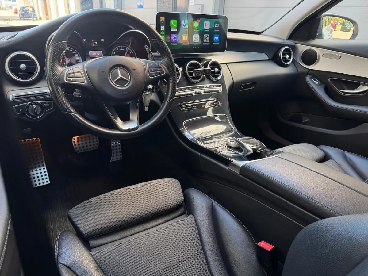 180 Lease Edition [NL Auto | Carplay | StoelVW | Cruise | Trekhaak]