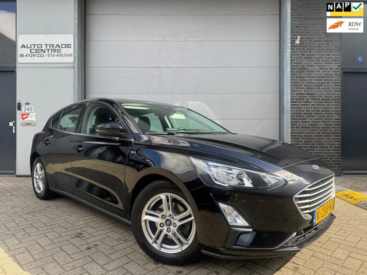 1.0 EcoBoost Trend Edition Business [Camera|Carplay|Lane assist|Draadloos laden|Dealer OH]
