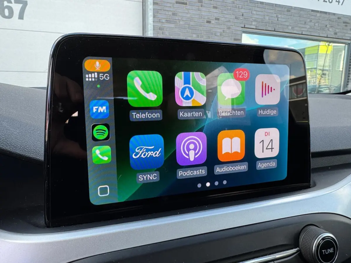 1.0 EcoBoost Trend Edition Business [Camera|Carplay|Lane assist|Draadloos laden|Dealer OH]