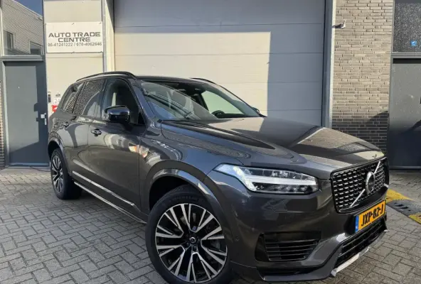 2.0 T8 Recharge AWD Ultimate Bright 7p. [Luchtvering | H&K | HUD | Memory | 360 camera]
