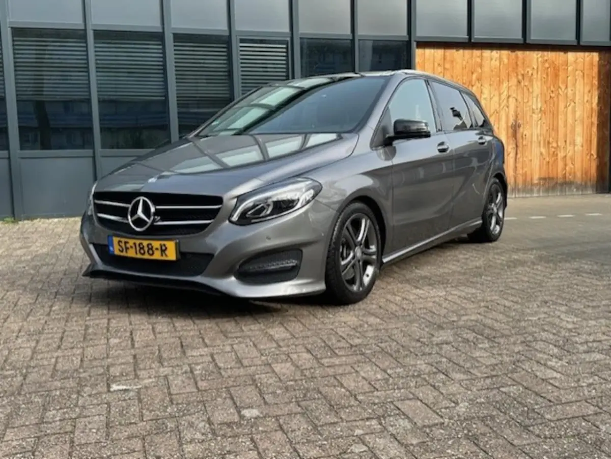 250 Urban Business Edition Zeer luxe uitvoering