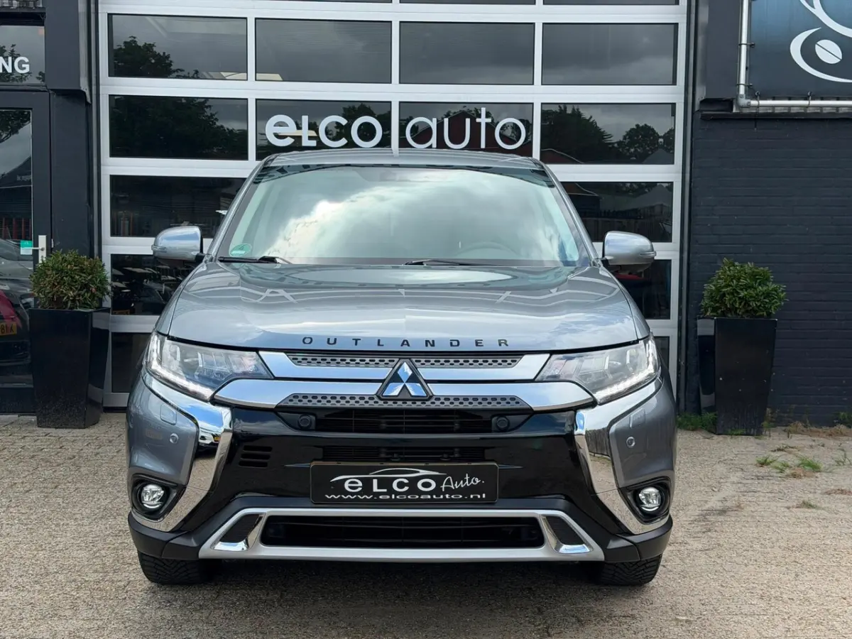 2.0 2WD Limited+ / 7P/360Â°/Leder/1ste eigenaar