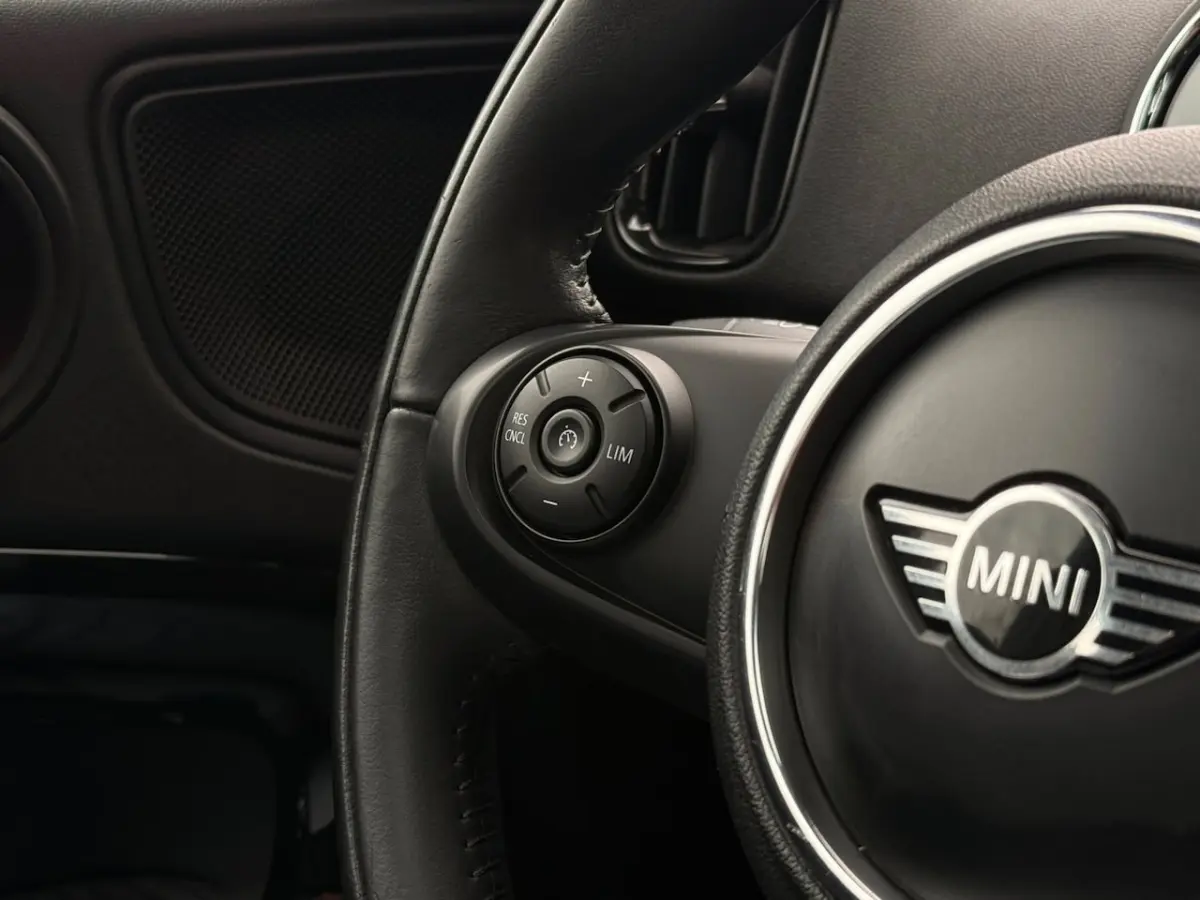 1.5 Cooper Chili / Pano / CarPlay / Trekhaak