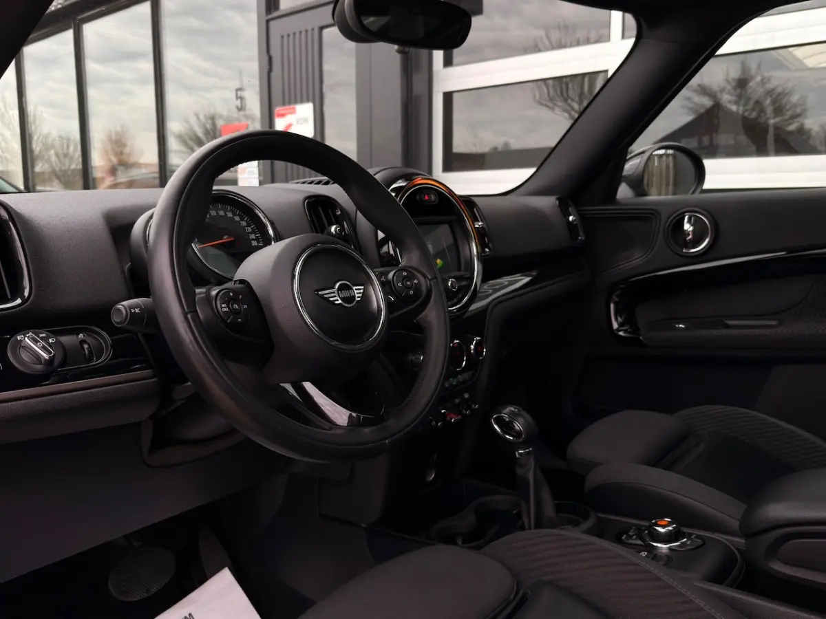 1.5 Cooper Chili / Pano / CarPlay / Trekhaak