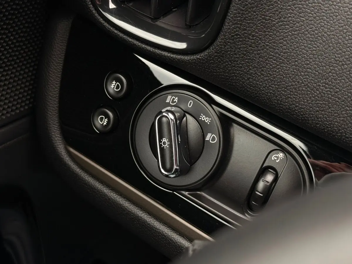 1.5 Cooper Chili / Pano / CarPlay / Trekhaak
