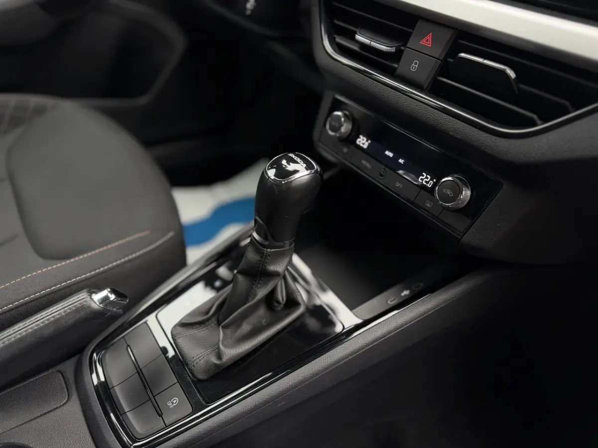 1.0 TSI Style /Carplay / Facelift / 1ste eigenaar