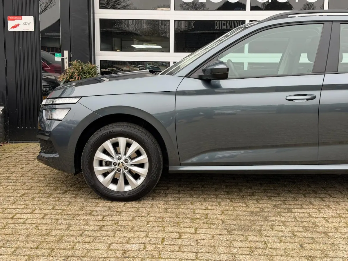 1.0 TSI Style /Carplay / Facelift / 1ste eigenaar
