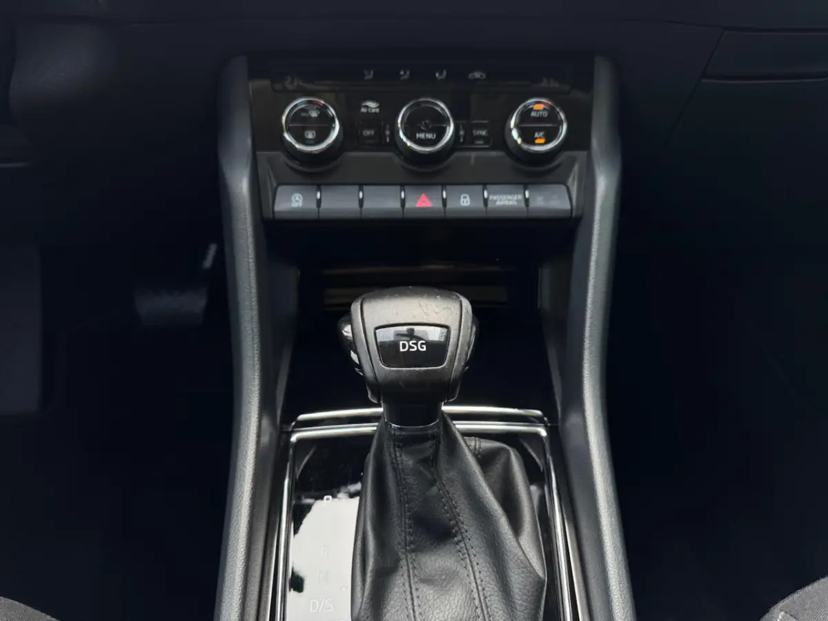 1.5 TSI ACT Ambition Business / CarPlay